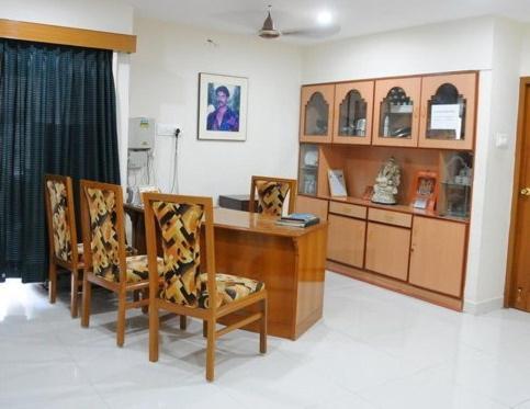 Lloyds Guest House, North Boag Road, T. Nagar Chennai Bagian luar foto
